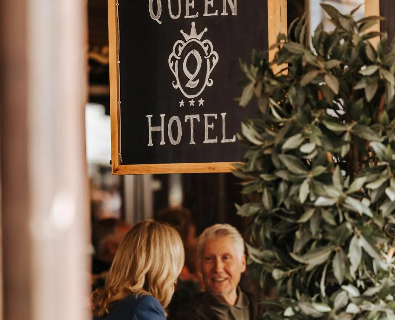 Queen Hotel آيندهوفن