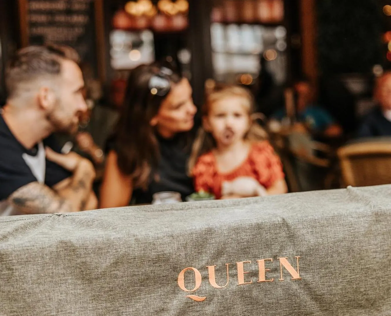 Queen Hotel آيندهوفن